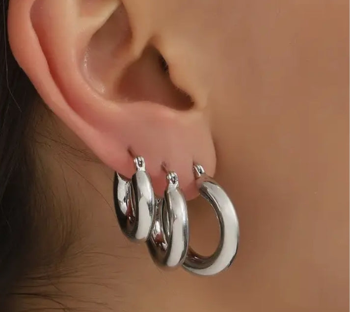 Silvertone 3 Sizes Circle Combinated Earrings Set