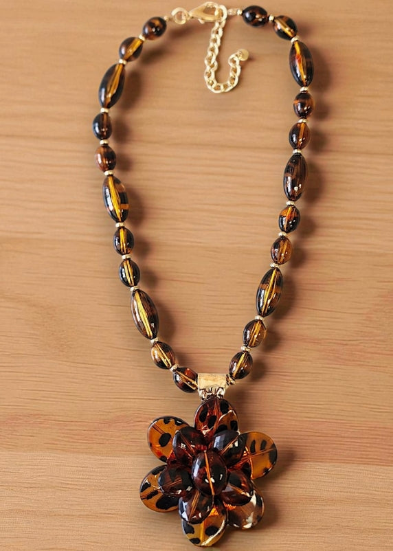 Chunky Tortoise Shell Bead Flower Statement Necklace | Boho